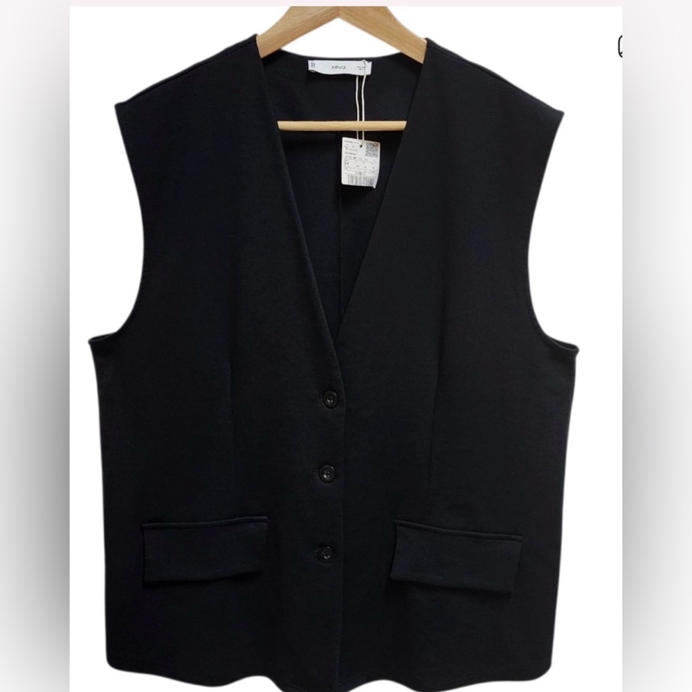 MNG Mango Vest Womens Size M Black Knit V Neck Button Casual Office Travel